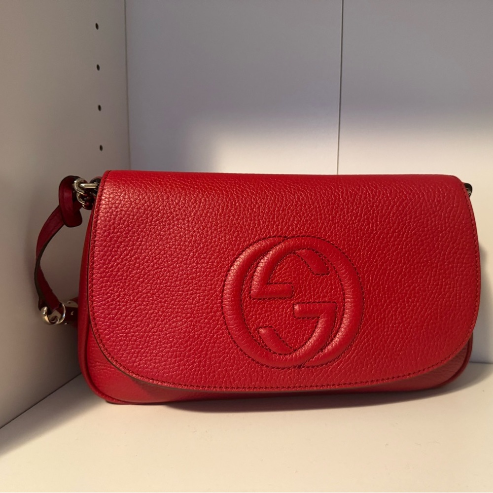 Red leather Gucci bag